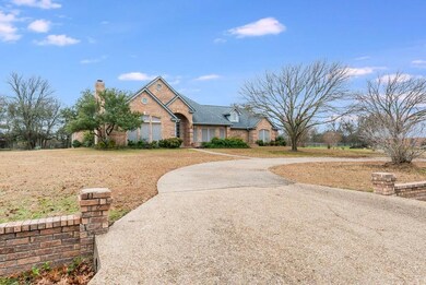 1926 Circleview Dr, Weatherford, TX 76087 - photo 2