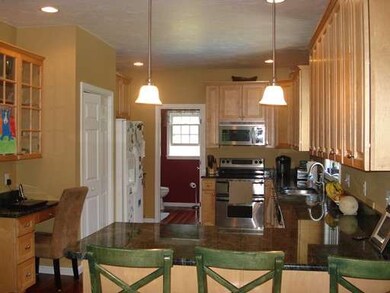 7 Rich Rd, Milford, MA 01757 - photo 3