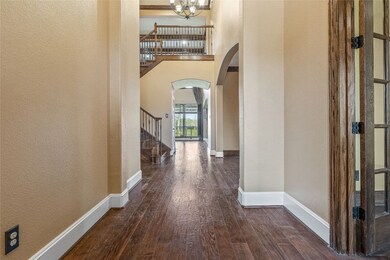 High ceiling Foyer