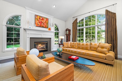 8400 Cedar Hills Dr unit 26, Dexter, MI 48130 - photo 2