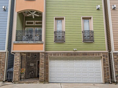 609 Rutland St unit G, Houston, TX 77007 - photo 2