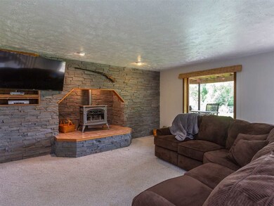 21107 N Little Spokane Dr, Colbert, WA 99005 - photo 6