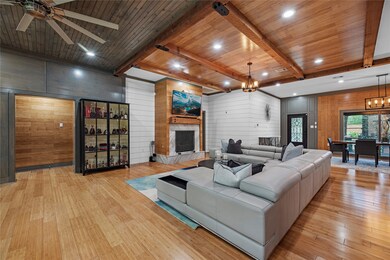 726 Bunker Hill Rd, Houston, TX 77024 - photo 7