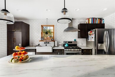 16 Wiggins Ave, Patchogue, NY 11772 - photo 4