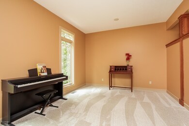 007-Living_Room-3248538-medium
