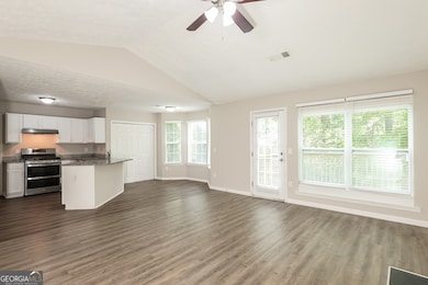 1219 To Lani Dr, Stone Mountain, GA 30083 - photo 3