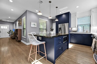 142 Basswood St, Houston, TX 77022 - photo 3