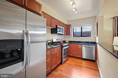 105 Skyhill Rd unit 1, Alexandria, VA 22314 - photo 7