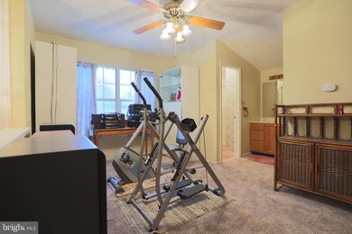 155 Lakebridge Dr, Woodbury, NJ 08096 - photo 5