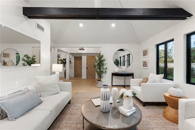 13541 Chandler Blvd, Sherman Oaks, CA 91401 - photo 4