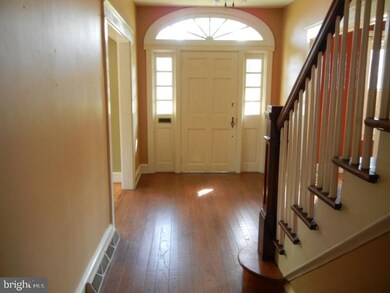 1 E Main St, Leola, PA 17540 - photo 5