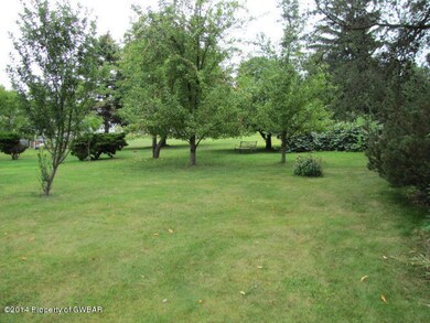 262 Grandview Ave, Mountain Top, PA 18707 - photo 5