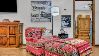 1007 Marigold Ct, Granbury, TX 76049 - photo 6