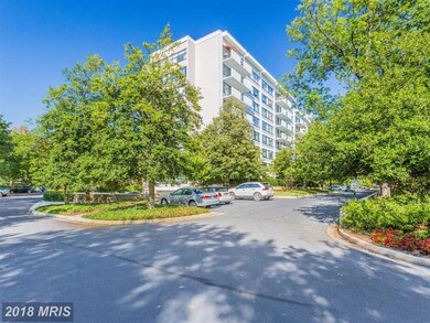 Chatham Condominiums unit 412, Arlington, VA 22203 - photo 2