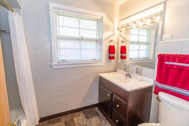 1518 Portsmouth Ave, Westchester, IL 60154 - photo 2