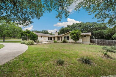 8501 Indian Hills Ln, Boerne, TX 78006 - photo 4