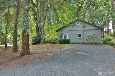 3198 Eaglecrest Ln, Clinton, WA 98236 - photo 6