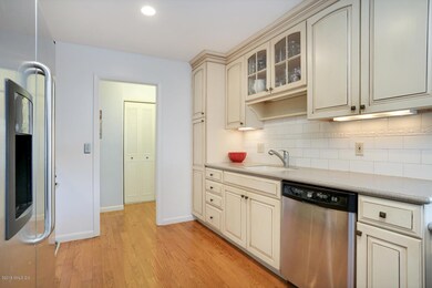 21 Whiffletree Way Riverside-large-007-1