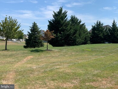 118 Saddletop Dr, Taneytown, MD 21787 - photo 2