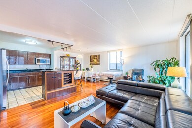 136-24 Maple Ave unit 6F, Flushing, NY 11355 - photo 3