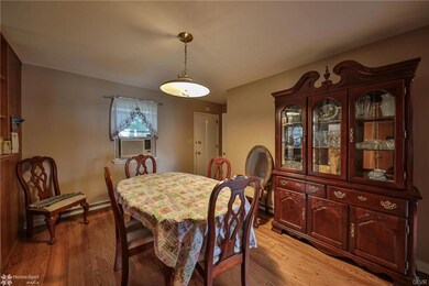 834 N Marshall St, Allentown, PA 18104 - photo 6