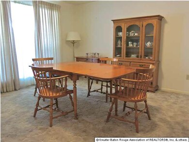 Large Formal Dining or Fourth Bedroom