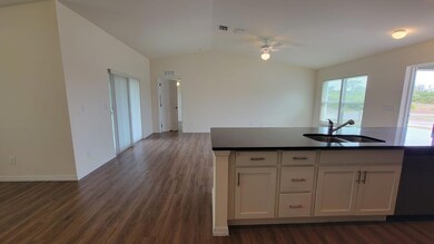 3105 E Iris Ct, Labelle, FL 33935 - photo 5