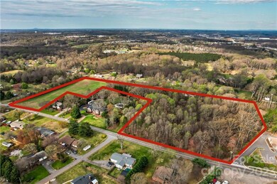 000 N Greenbriar Rd unit 35, Statesville, NC 28625 - photo 4