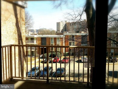 2636 Ft Farnsworth Rd unit 126, Alexandria, VA 22303 - photo 5