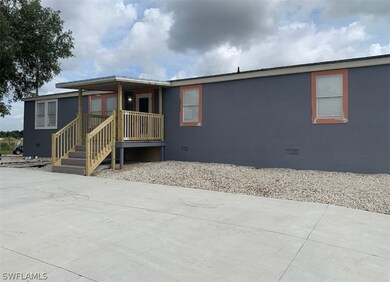 23805 Tinas Ln, Fort Myers, FL 33913 - photo 2