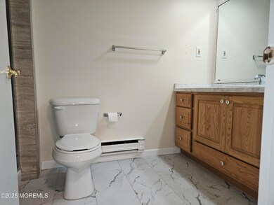 54 Amberly Dr unit G, Manalapan, NJ 07726 - photo 7