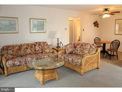 647 Yorkshire Ct unit F, Sewell, NJ 08080 - photo 4