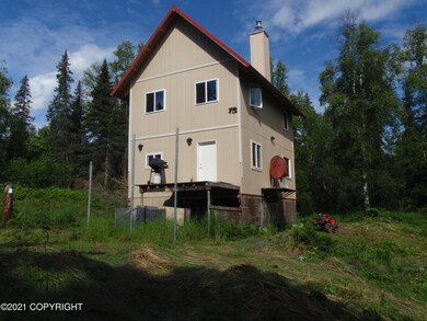 Front/Side View of Cabin