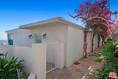 27400 Pacific Coast Hwy unit 108, Malibu, CA 90265 - photo 5
