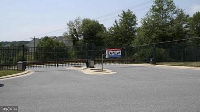 900 Red Brook Blvd unit 101, Owings Mills, MD 21117 - photo 3