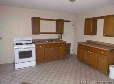 511 W El Paso St, Broken Arrow, OK 74012 - photo 3