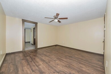1232 Scott St 15-Edit