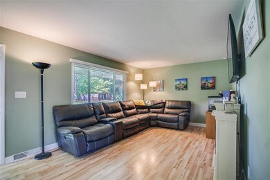 53130 Bowercrest Ct, South Bend, IN 46635 - photo 2