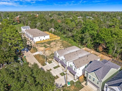 5710 Balbo St unit B, Houston, TX 77091 - photo 7