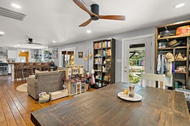 27095 Jackson St, Lacombe, LA 70445 - photo 2