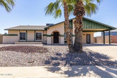1123 W Los Lagos Vista Cir, Mesa, AZ 85210 - photo 2