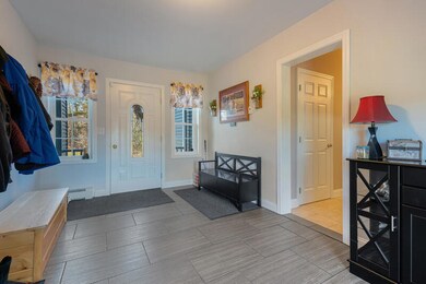 586 Foster Rd, Auburn, ME 04210 - photo 3