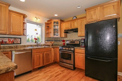 5224 Snapdragon Trail, Fitchburg, WI 53711 - photo 4