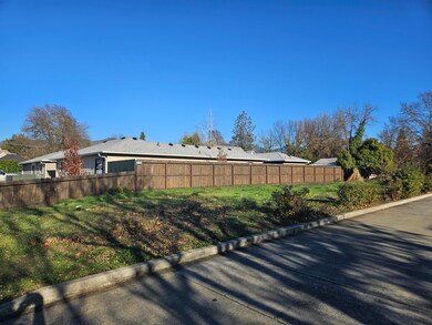 0 SE 8th St, Grants Pass, OR 97526 - photo 3