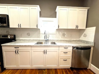 23 Oak St, Derry, NH 03038 - photo 7