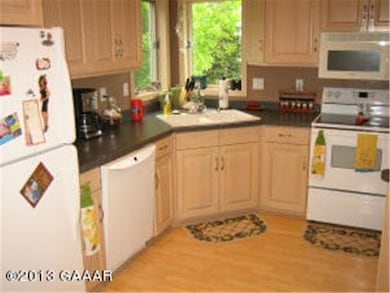 1506 Armstrong Cir NW, Alexandria, MN 56308 - photo 3