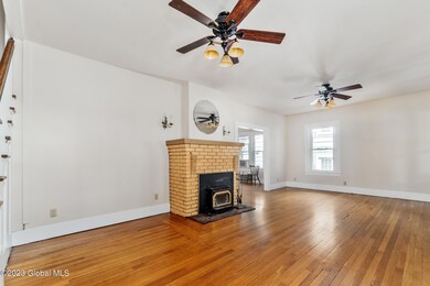 749 De Camp Ave-17
