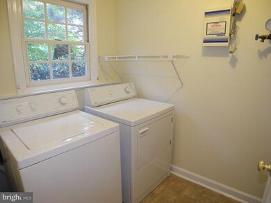 3534 Hammerstone Rd, Laurel, MD 20724 - photo 5