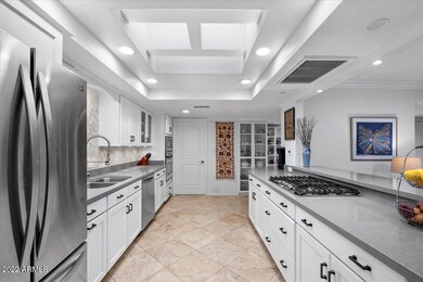 10-Kitchen