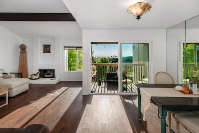 907 Caminito Estrada unit E, Carlsbad, CA 92011 - photo 6